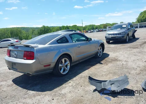 2009 Ford Mustang Gt/Gt Premium из США, поврежденный, VIN 1ZVHT82H295123520